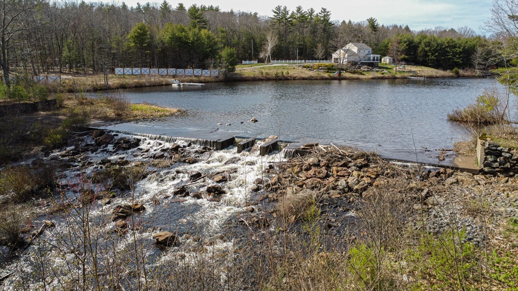 65 West Monomonac Road Winchendon, MA 01475 - Photo 31 of 35 Gallery Image 31
