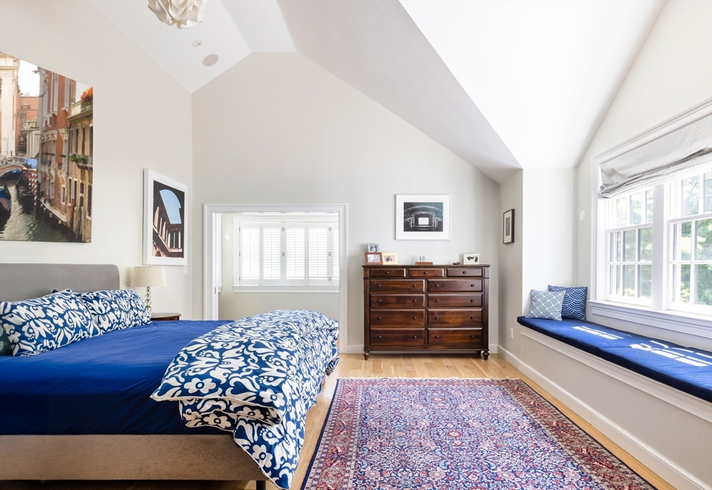 16 Merrill Road Newton, MA 02459 - Photo 13 of 27