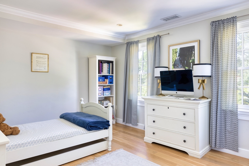 16 Merrill Road Newton, MA 02459 - Photo 16 of 27