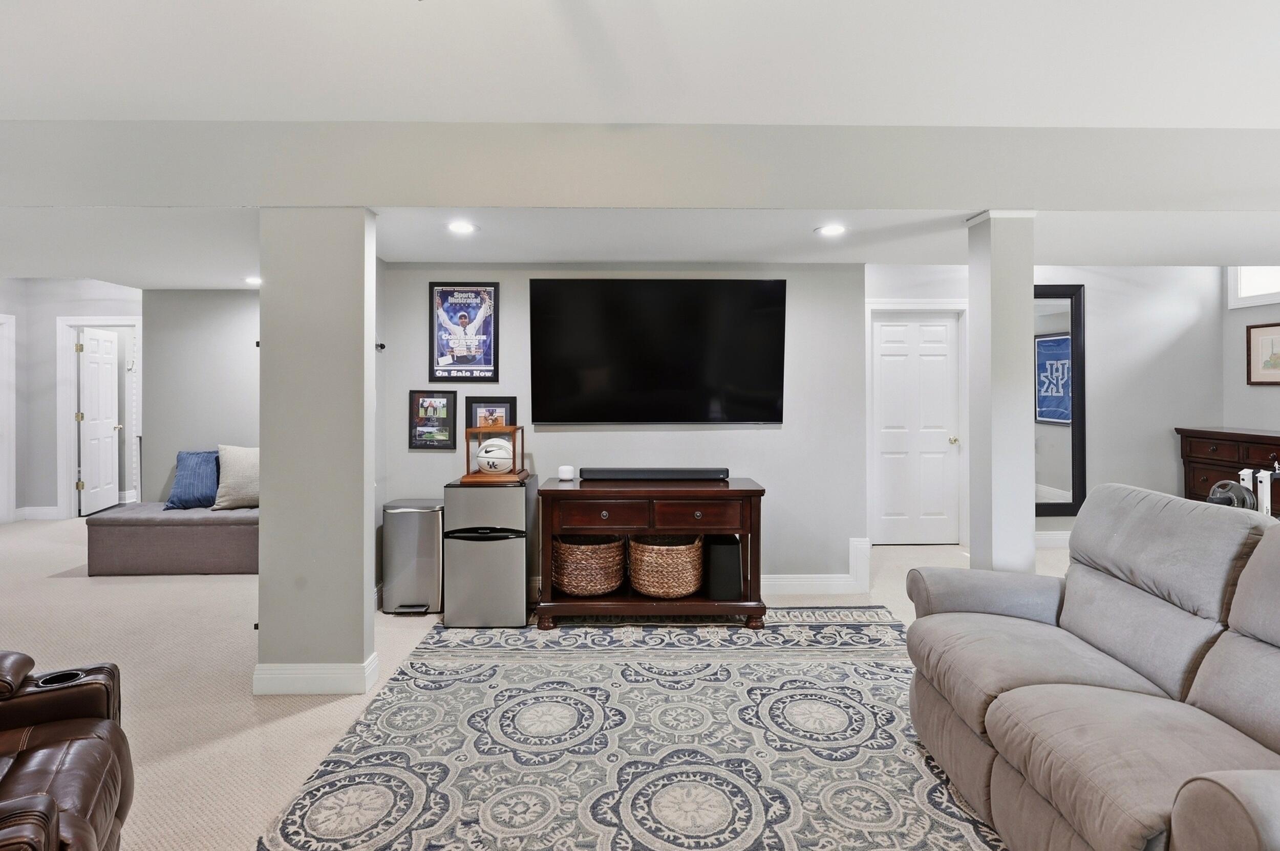 3244 Sebastian Lane Lexington, KY 40513 - Photo 29 of 46 Basement Family Room