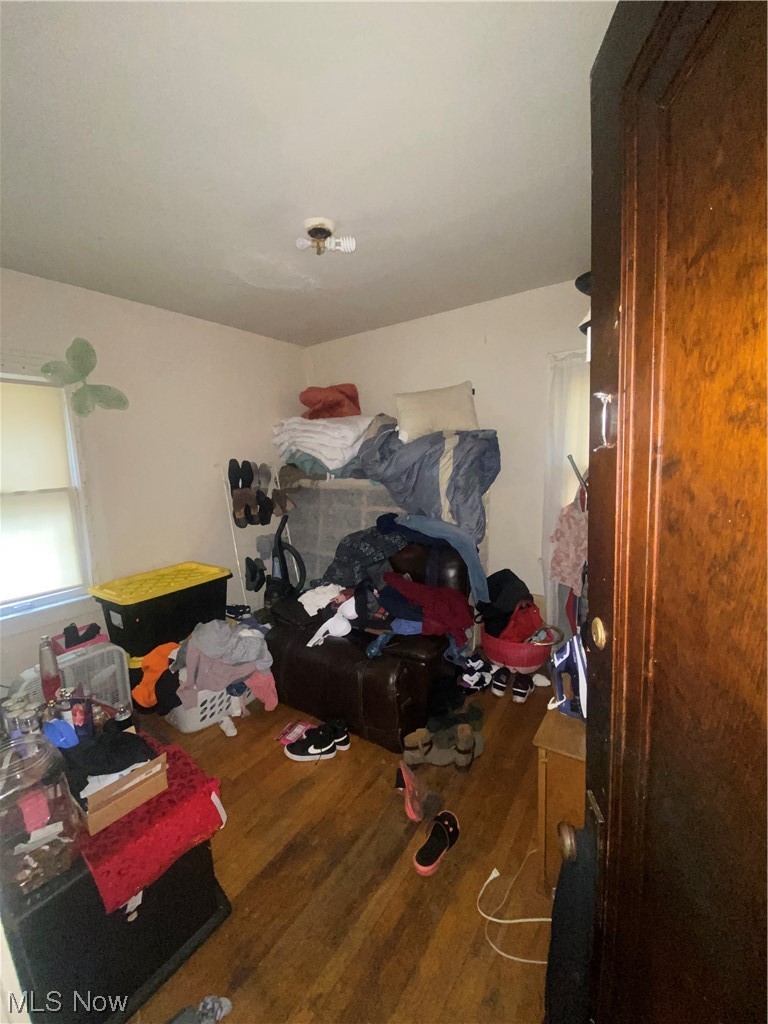 952 Paxton Road Cleveland, OH 44108 - Photo 8 of 20