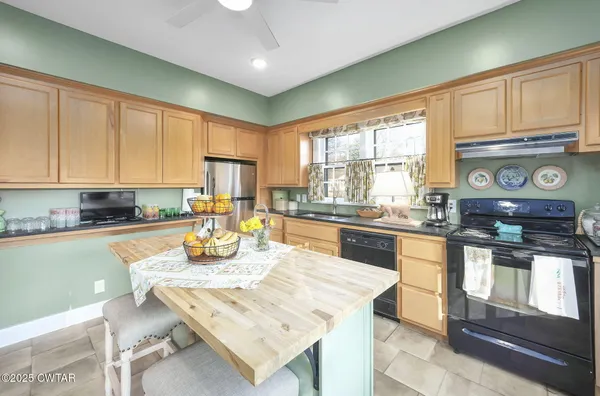 $300,000 | 1491 Lambuth Boulevard, Jackson, TN 38301