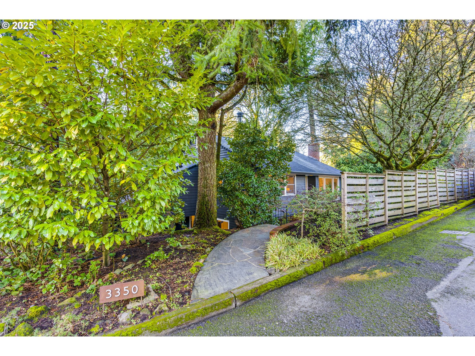 3350 Northwest Luray Terrace Portland, OR 97210 - Photo 2 of 48 Front Yard