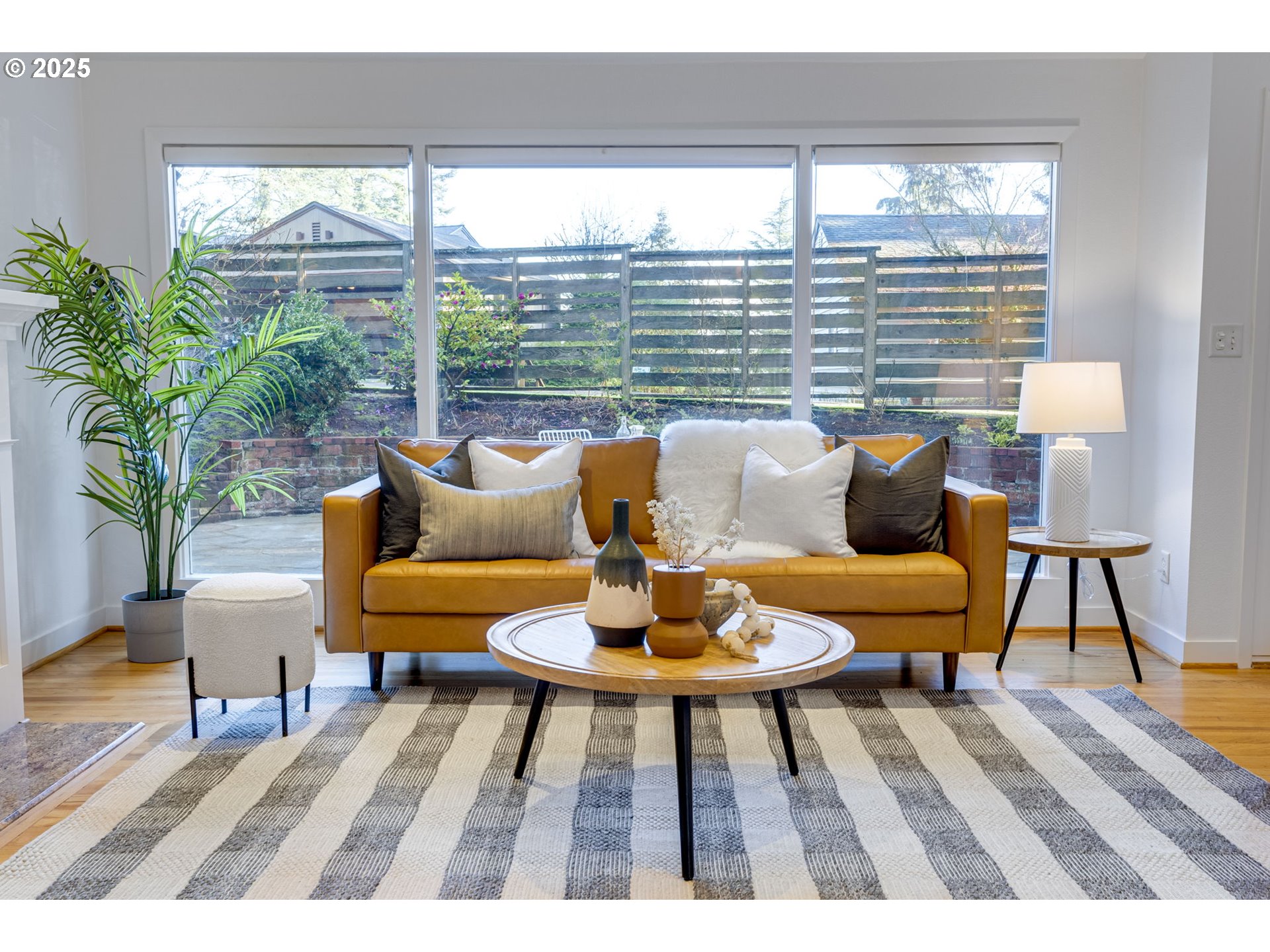 3350 Northwest Luray Terrace Portland, OR 97210 - Photo 8 of 48 Living Room
