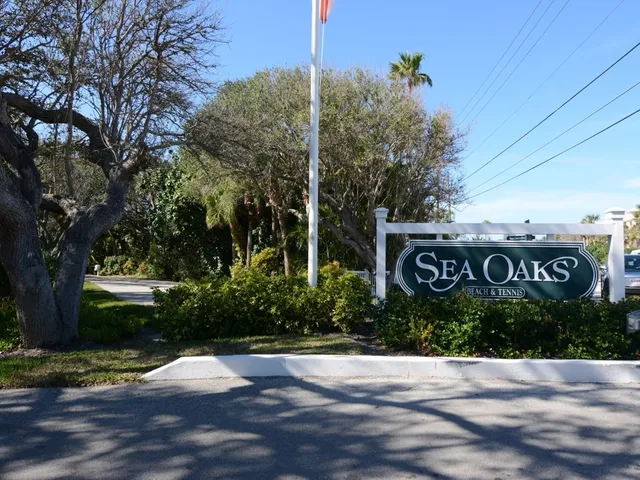 $6,000 | 1315 Winding Oaks Circle East, Unit 902, Vero Beach, FL 32963