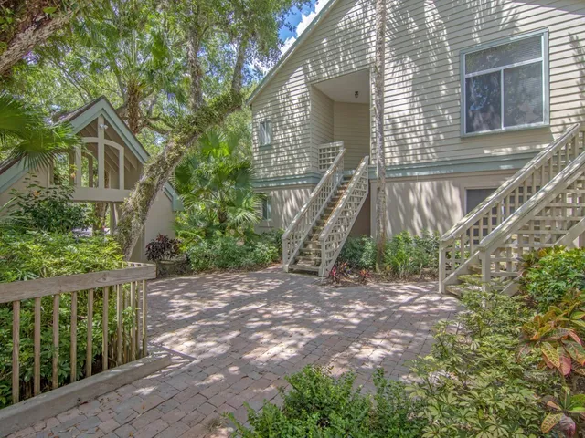 $6,000 | 1315 Winding Oaks Circle East, Unit 902, Vero Beach, FL 32963