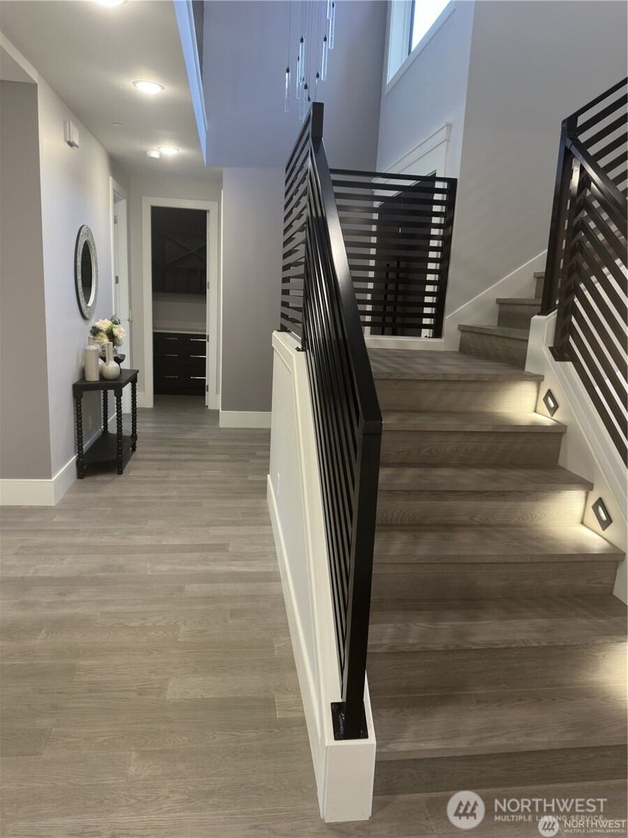 4413 Northeast 26th Court Renton, WA 98059 - Photo 2 of 28 a view of entryway and hall
