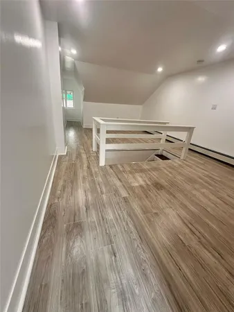 $1,200 | 44 South Locust Street, Mount Carmel, PA 17851