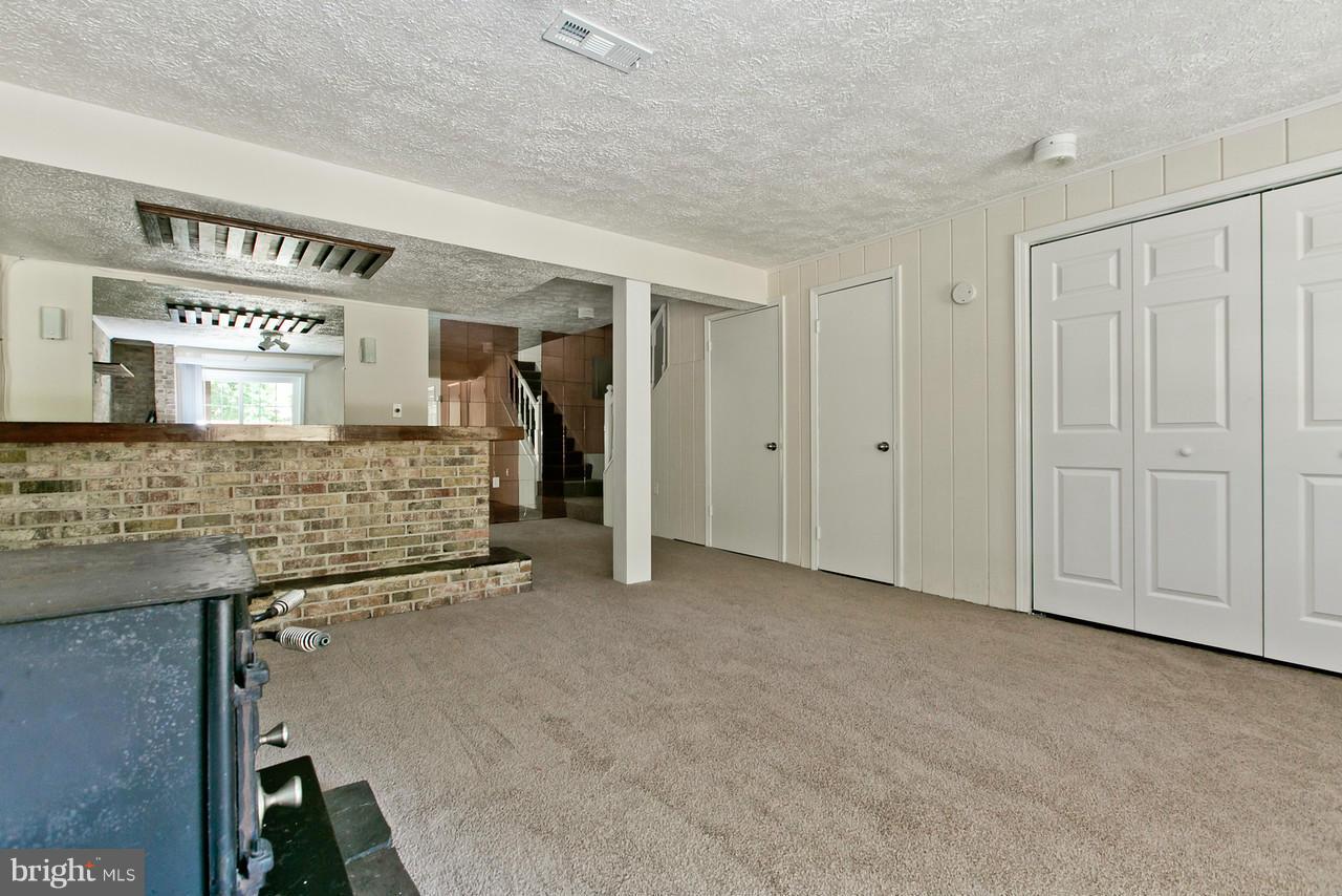 1668 Colonial Way Frederick, MD 21702 - Photo 20 of 26 Great space that can accommodate large furniture