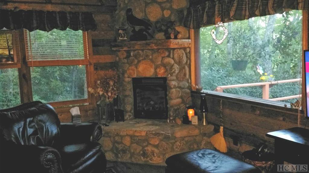 95 Ralph Thomas Road Highlands, NC 28741 - Photo 8 of 30 Gallery Image 8