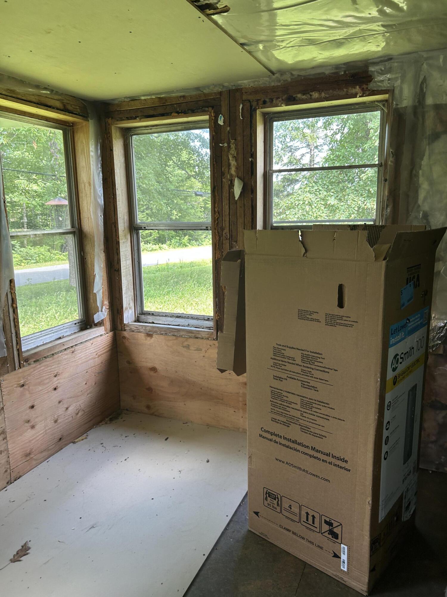 800 Estabrook Road Amity, ME 04471 - Photo 9 of 50 Enclosed Porch