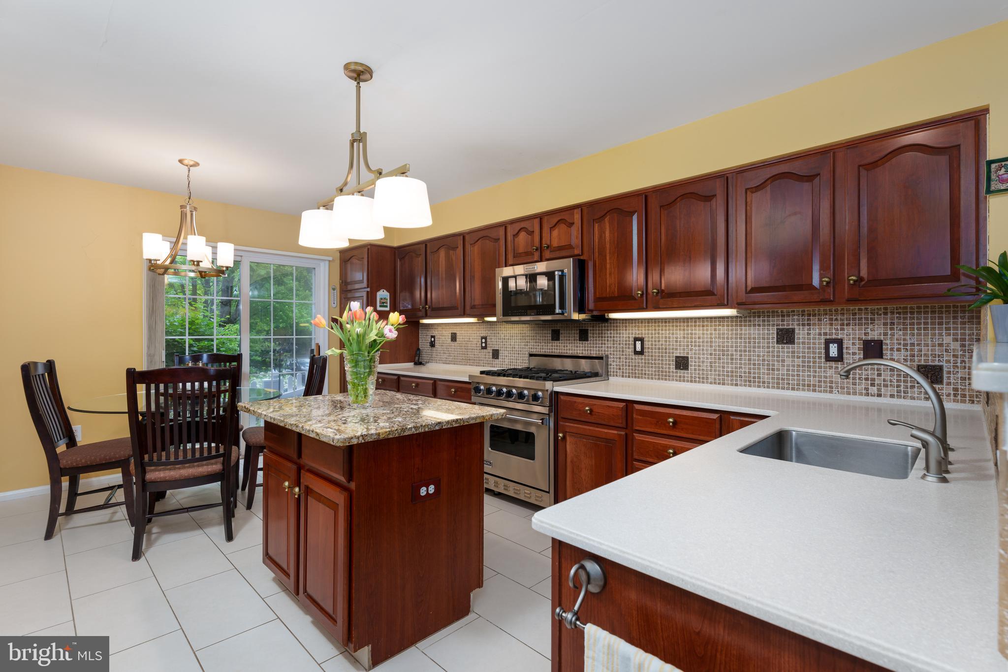24 McComb Road Princeton, NJ 08540 - Photo 12 of 40
