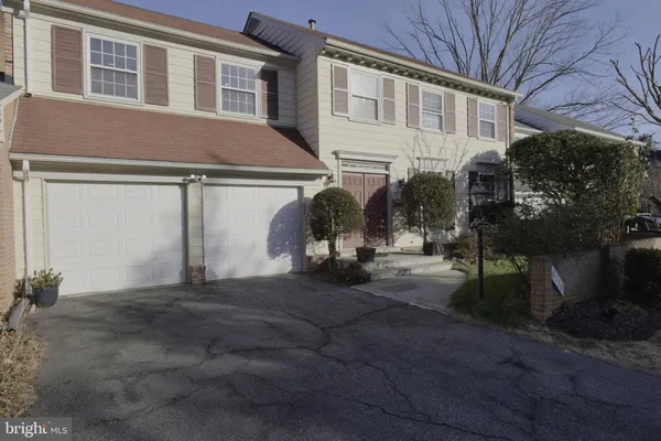 $4,800 | 10277 Gainsborough Road, Potomac, MD 20854