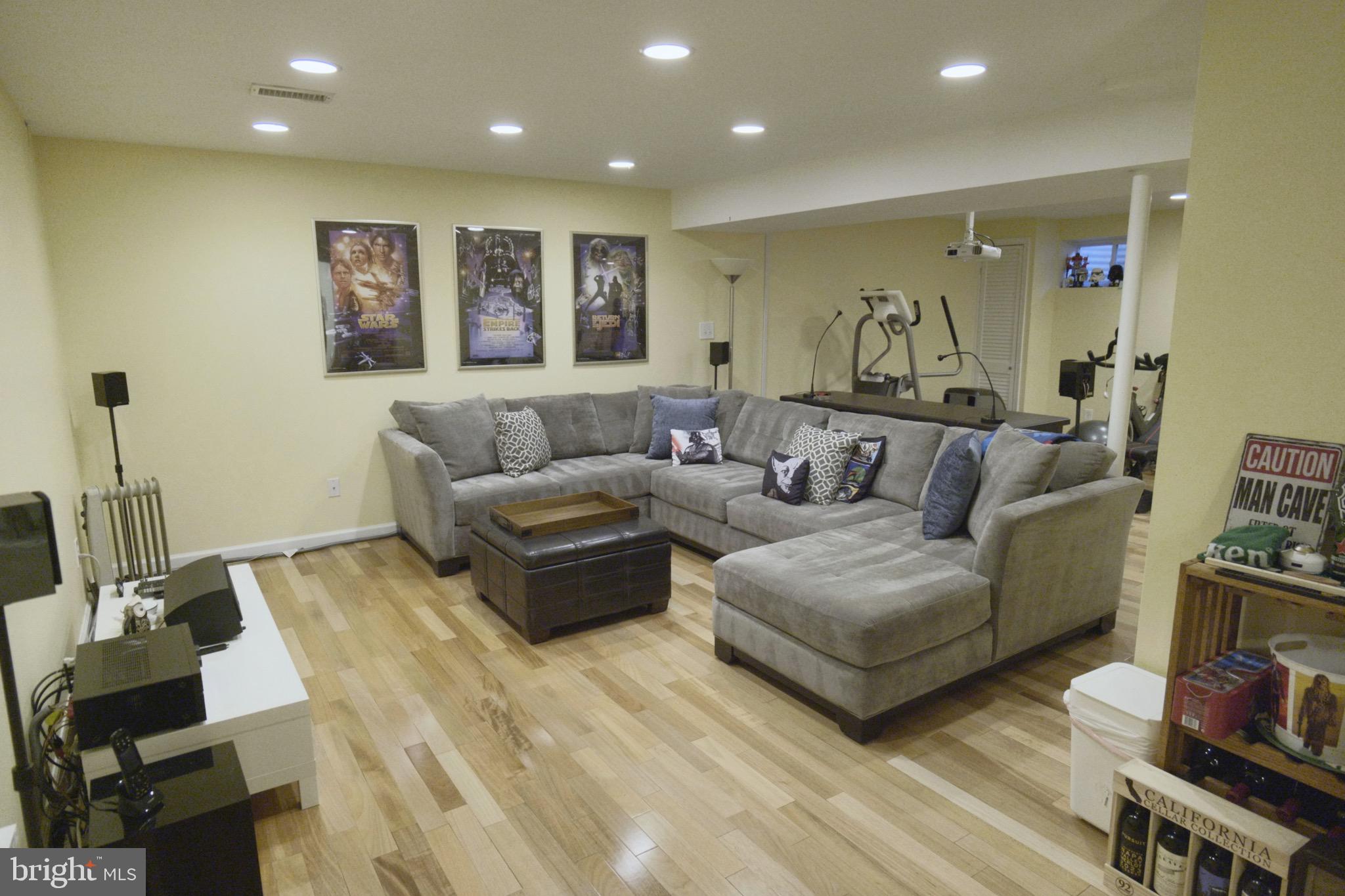 10277 Gainsborough Road Potomac, MD 20854 - Photo 15 of 31 Fully finished basement