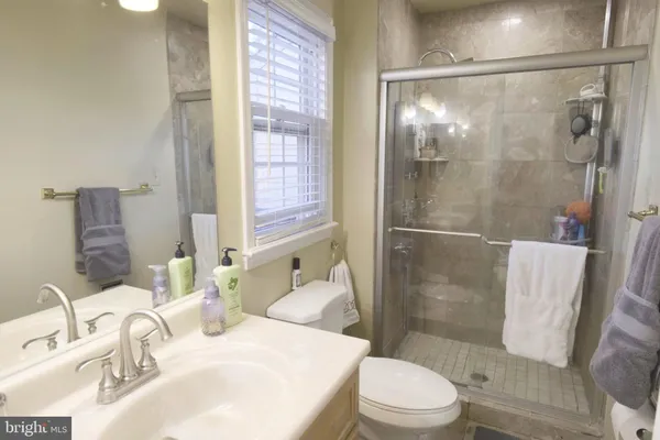 $4,800 | 10277 Gainsborough Road, Potomac, MD 20854