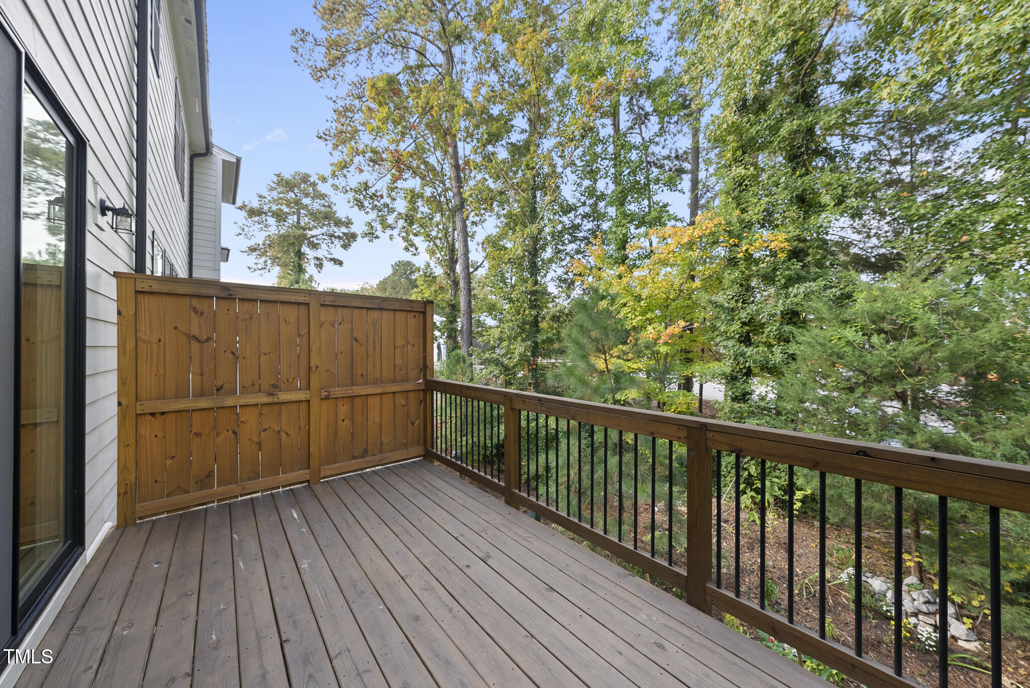 904 Waterside View Drive Raleigh, NC 27606 - Photo 10 of 38 9