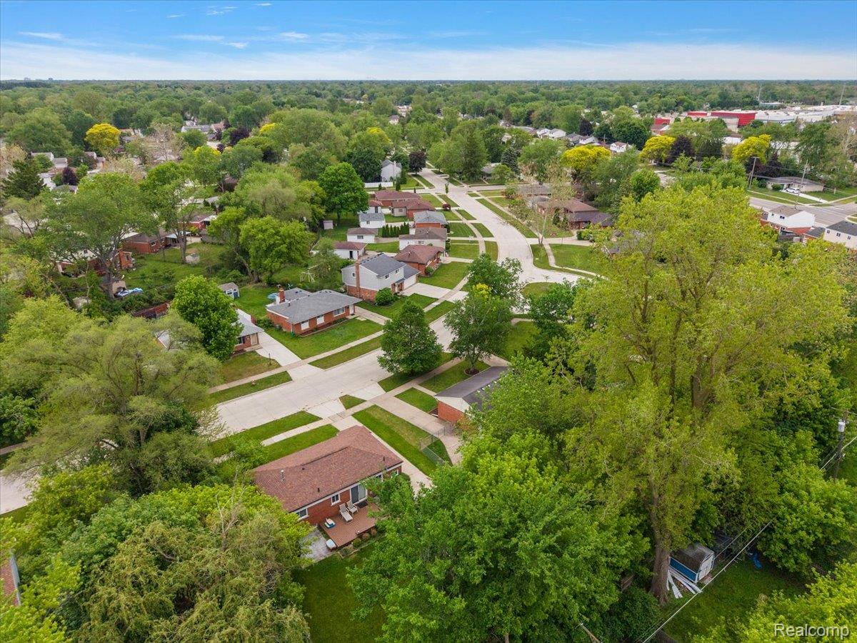 23015 Tuck Road Farmington, MI 48336 - Photo 46 of 50 Aerial View