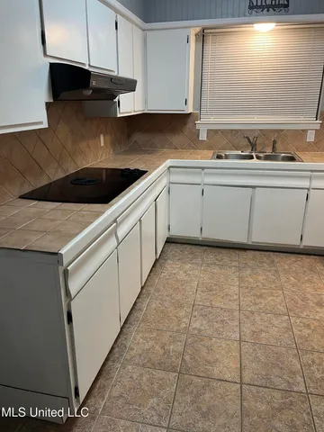 $1,500 | 2501 Havard Road, Ocean Springs, MS 39564