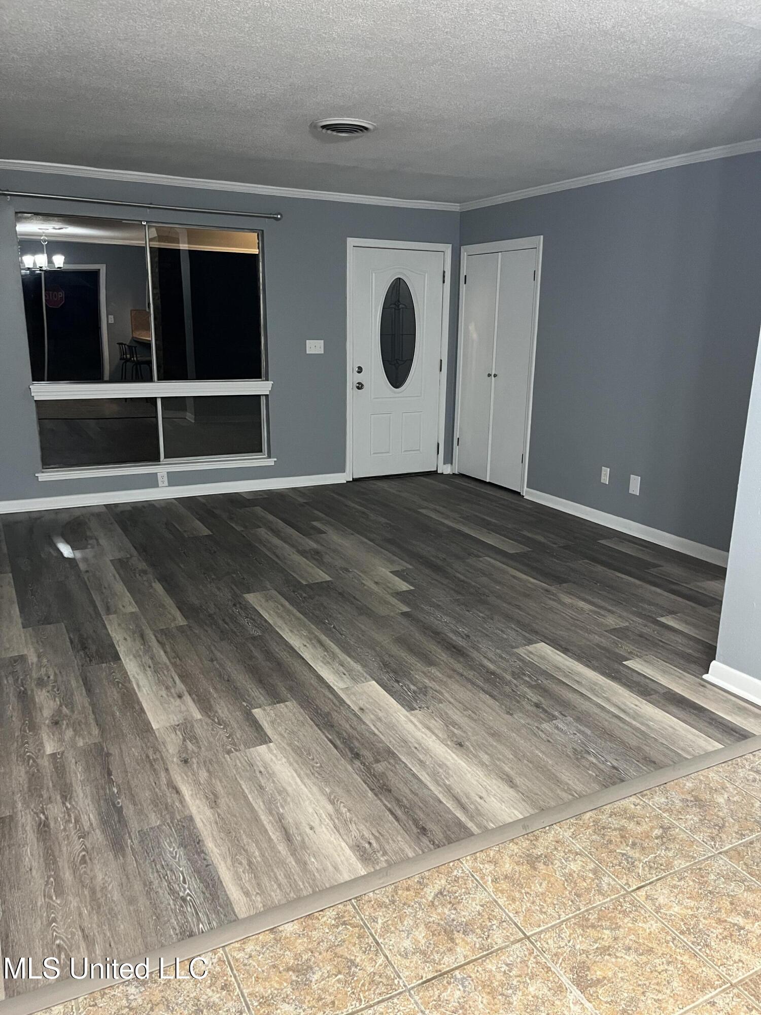 2501 Havard Road Ocean Springs, MS 39564 - Photo 9 of 19 IMG_6659