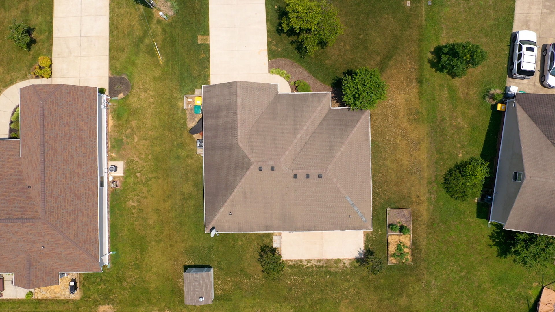 6025 Chickadee Circle Spring Hill, TN 37174 - Photo 38 of 44 an aerial view of a house with a yard basket ball court and outdoor seating
