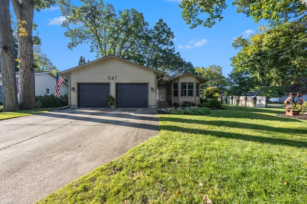 $888,000 | 541 Mason Street, Saugatuck, MI 49453
