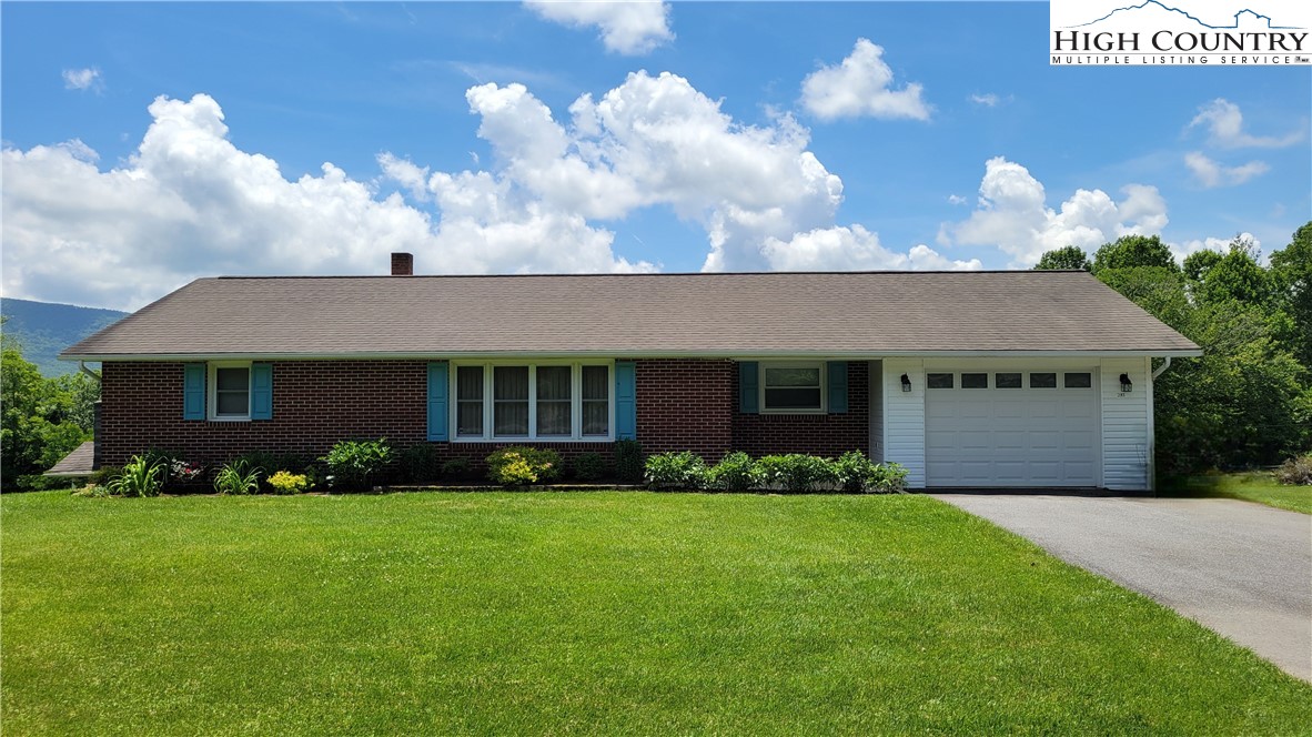 281 Andrews Ridge Road Sparta, NC 28675 - Photo 1 of 36 Gallery Image 1