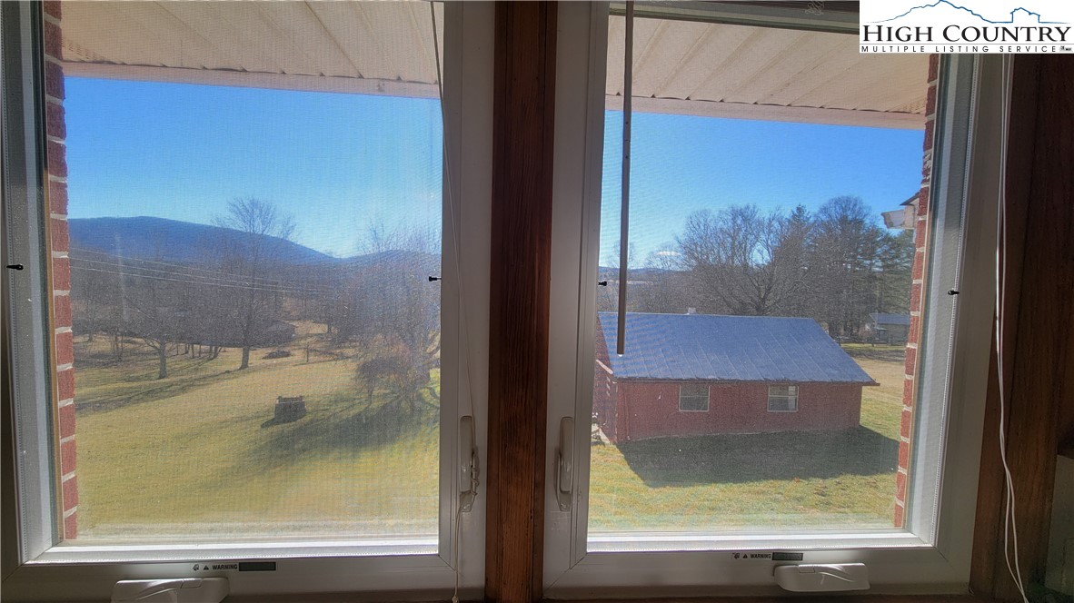 281 Andrews Ridge Road Sparta, NC 28675 - Photo 13 of 36 Gallery Image 13