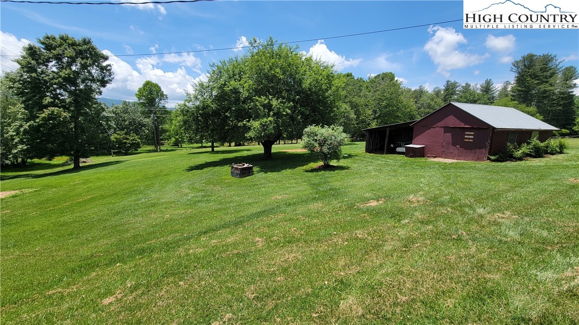 281 Andrews Ridge Road Sparta, NC 28675 - Photo 32 of 36 Gallery Image 32