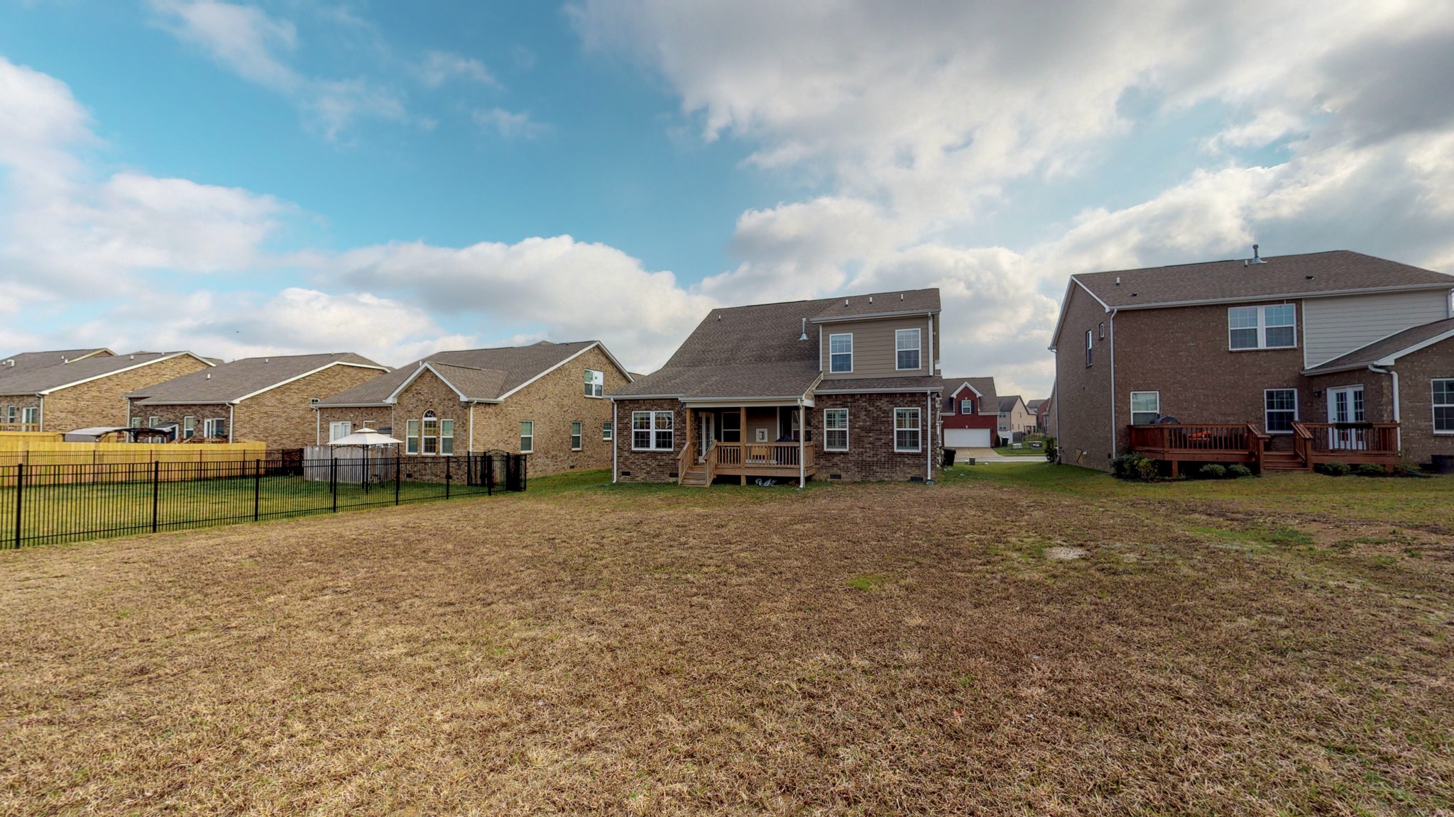 132 Hackney Lane Gallatin, TN 37066 - Photo 35 of 40 a house view with a garden space