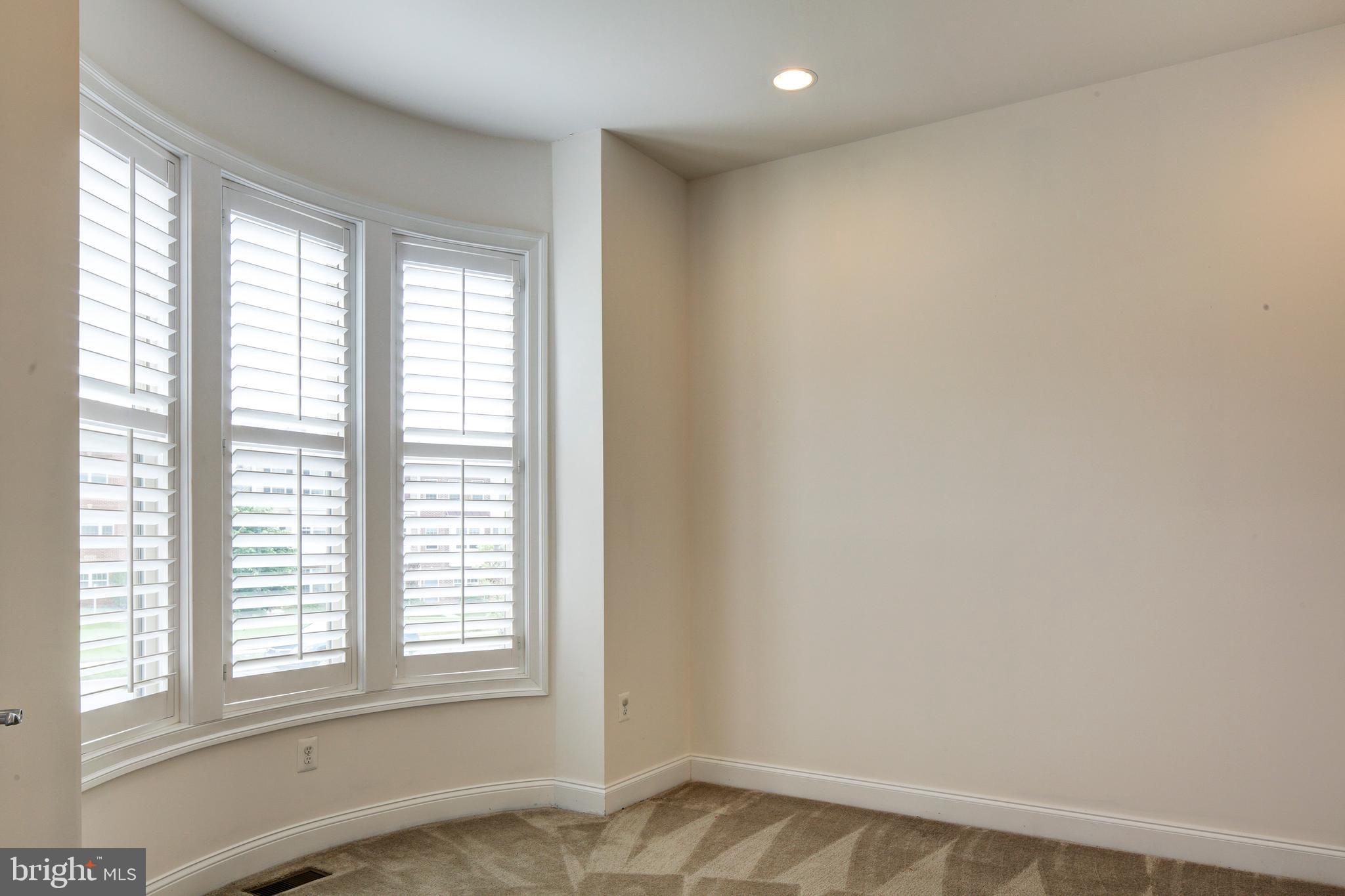 13622 Alderton Road Silver Spring, MD 20906 - Photo 6 of 43