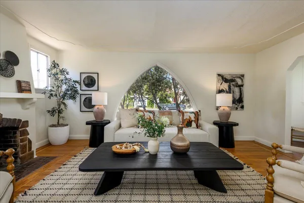 $3,295,950 | 941 College Avenue, Palo Alto, CA 94306