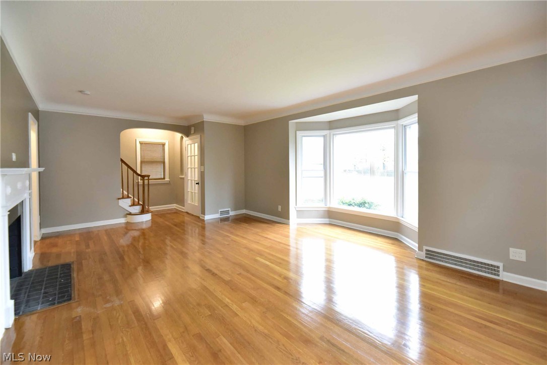 3870 Bushnell Road Cleveland, OH 44118 - Photo 4 of 27 Gallery Image 4