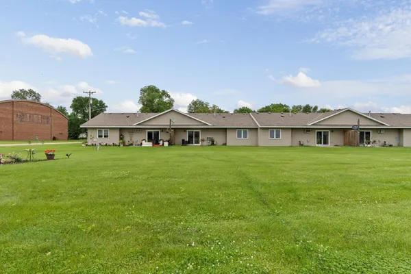 $189,900 | 920 Portland Street, Villard, MN 56385