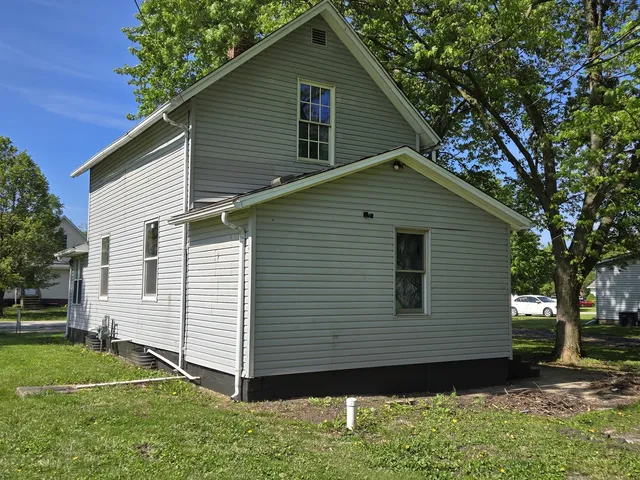 $133,000 | 427 East Spruce Street, Paxton, IL 60957
