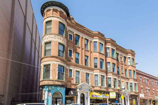 2850 North Clark Street, Unit 2 Chicago, IL 60657 - Photo 1 of 1