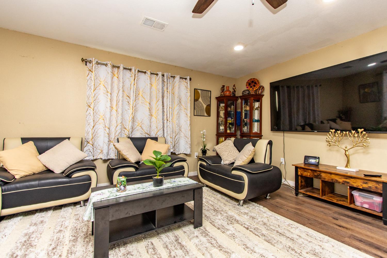 5467 9th Street Keyes, CA 95328 - Photo 7 of 43