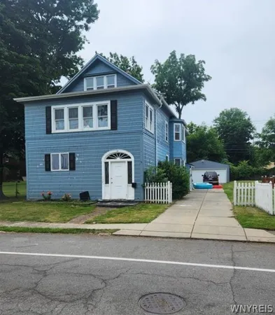 $1,200 | 43 Nason Parkway, Lackawanna, NY 14218
