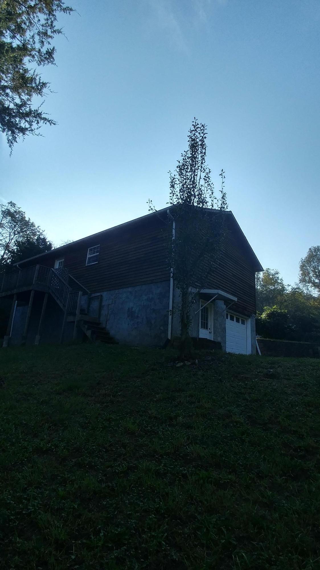 247 Chartier Lane Bean Station, TN 37708 - Photo 11 of 15 1008180910b_HDR