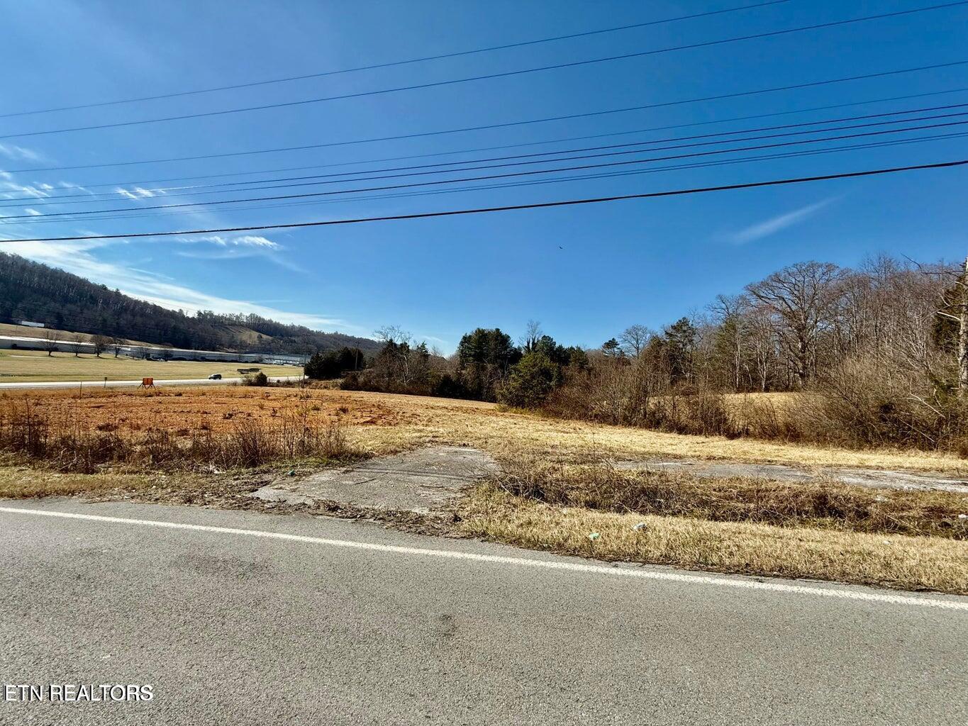 Harmon Road New Tazewell, TN 37825 - Photo 7 of 12 20250210173301545351000000-o