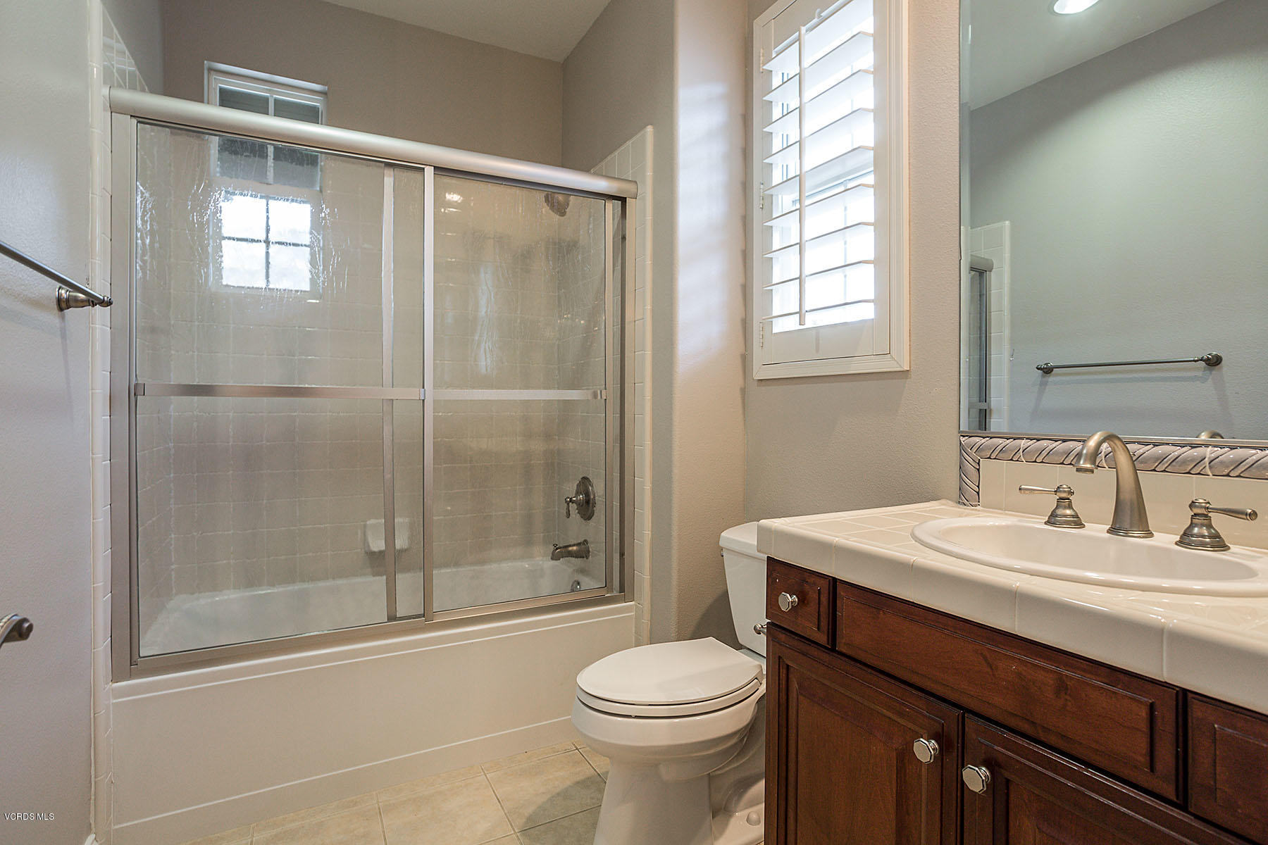 2734 Forest Grove Lane Simi Valley, CA 93065 - Photo 39 of 57 a bathroom with a sink toilet and shower