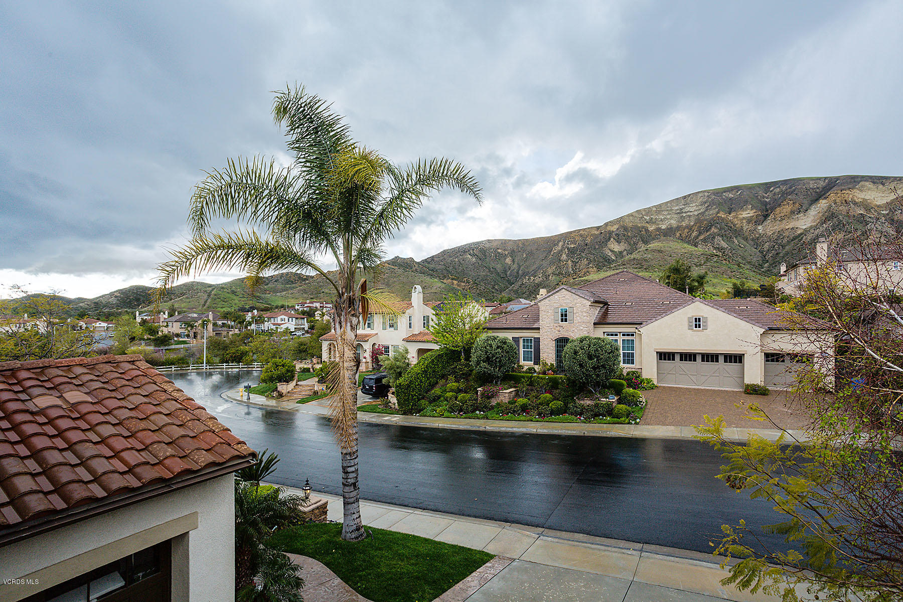 2734 Forest Grove Lane Simi Valley, CA 93065 - Photo 41 of 57 an aerial view of residential houses with outdoor space and river