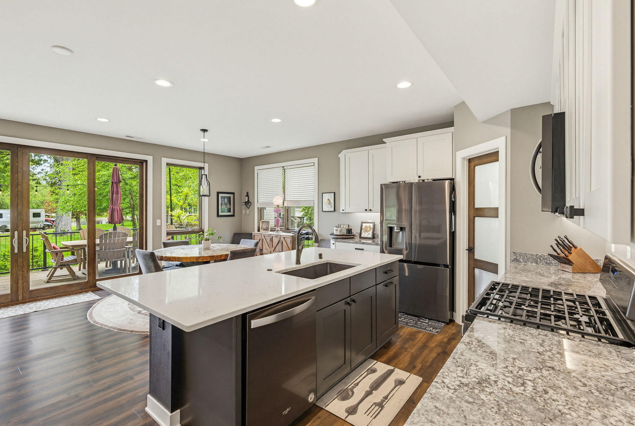 34215 Venice Park Road Delafield, WI 53018 - Photo 16 of 47 Kitchen