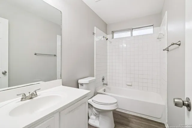 $298,500 | 15810 Manes Grove, San Antonio, TX 78247