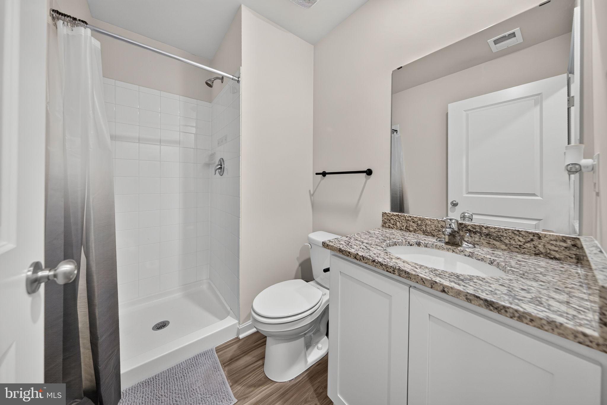 1204 Daphne Way Frederick, MD 21702 - Photo 9 of 46