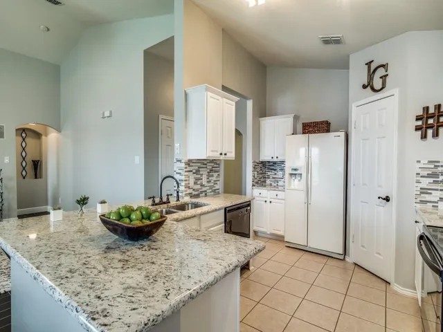 $2,150 | 1917 Cliffrose Drive, Little Elm, TX 75068