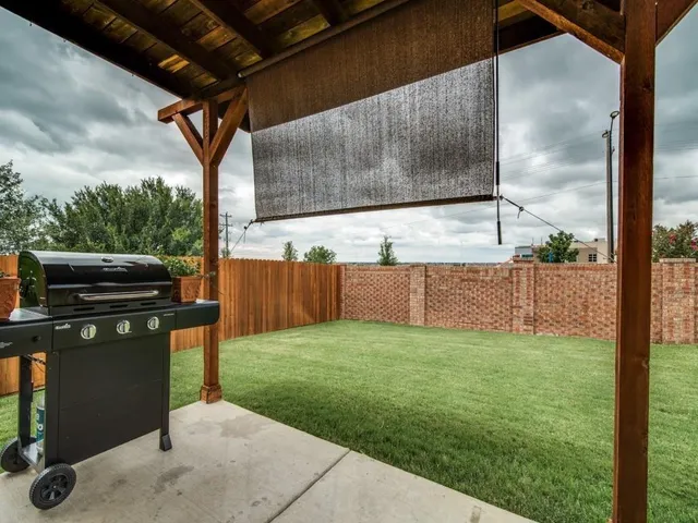 $2,150 | 1917 Cliffrose Drive, Little Elm, TX 75068