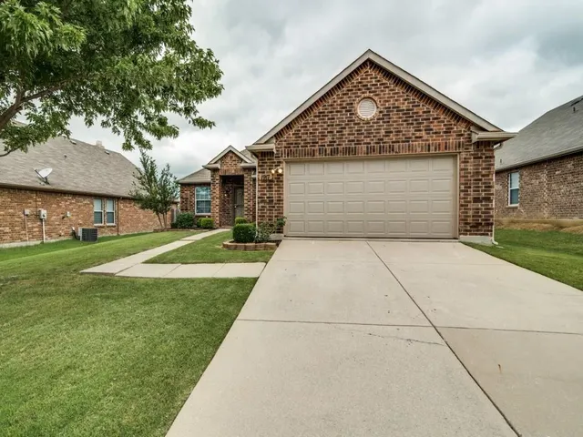 $2,150 | 1917 Cliffrose Drive, Little Elm, TX 75068