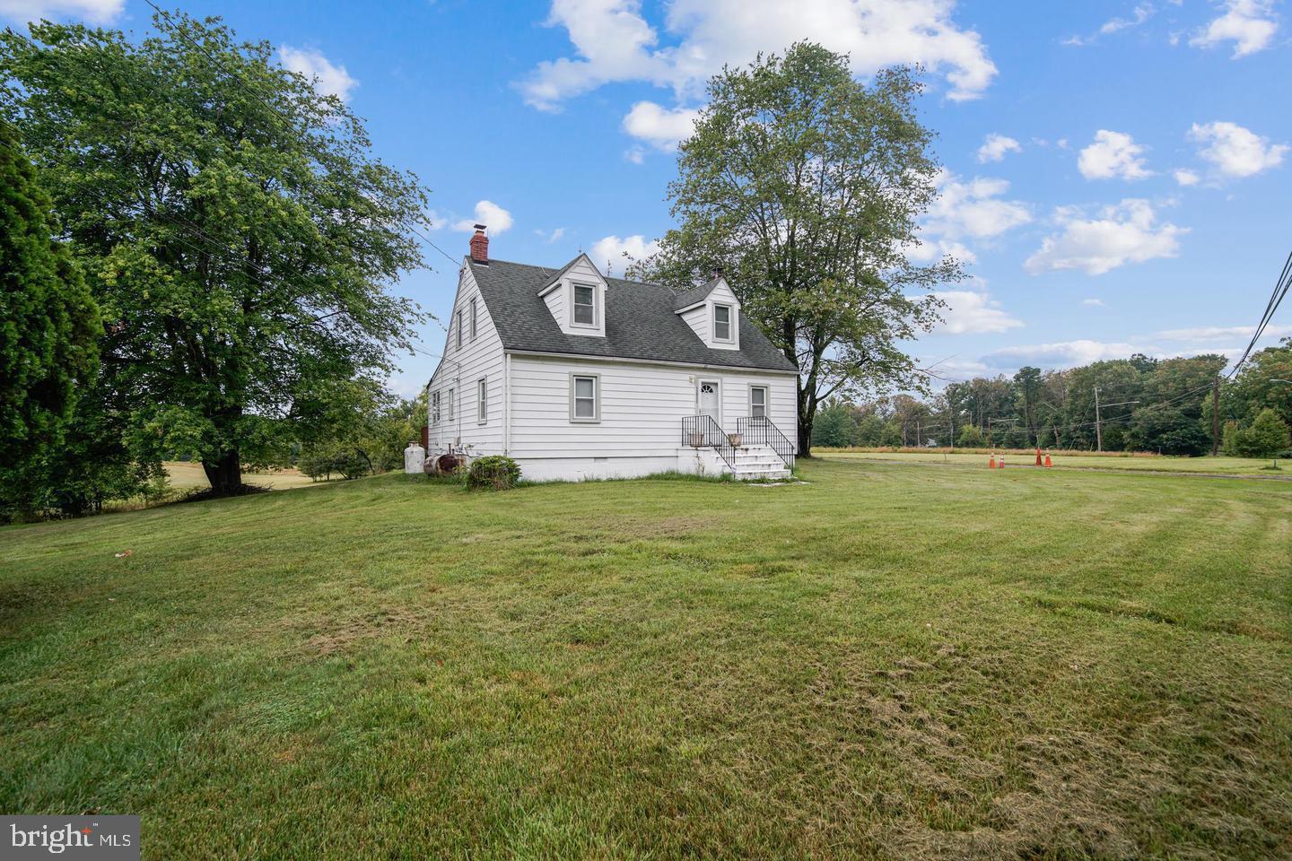 14411 South Springfield Road Brandywine, MD 20613 - Photo 1 of 3 Gallery Image 1