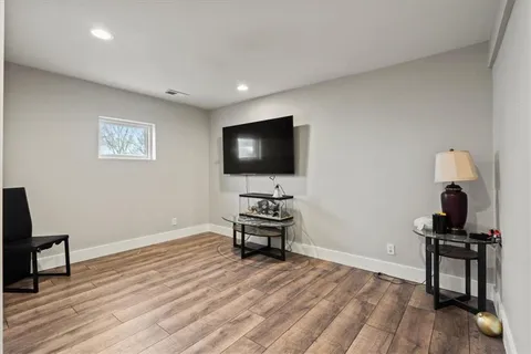 $374,900 | 12318 South Locust Circle, Olathe, KS 66062