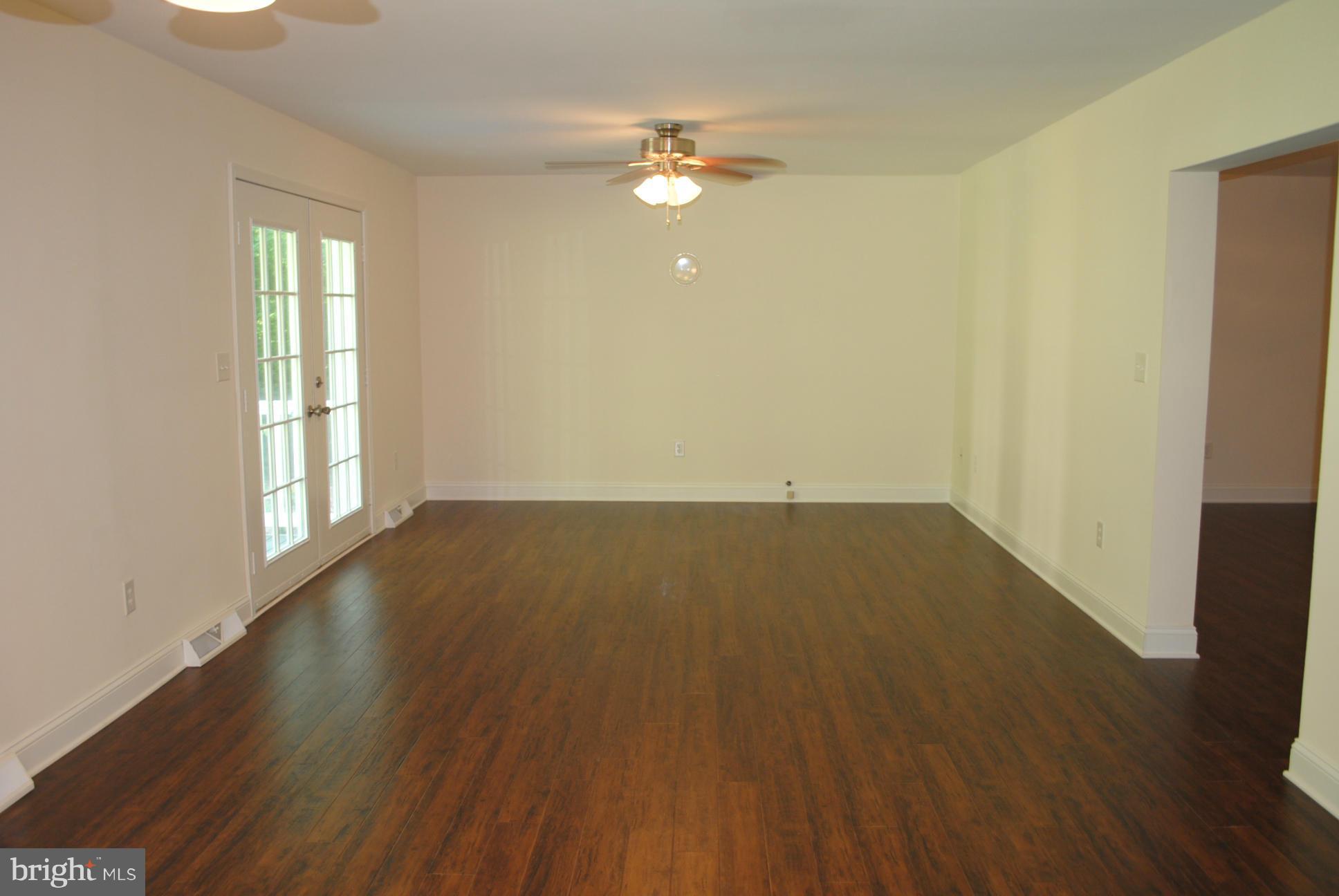 23501 Maypole Road Leonardtown, MD 20650 - Photo 2 of 24 Family Room